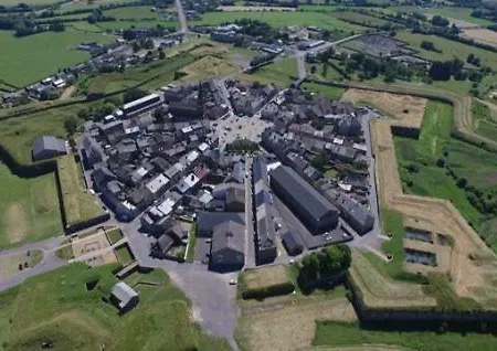 La Maison Du Lac Hébergement de vacances Rocroi